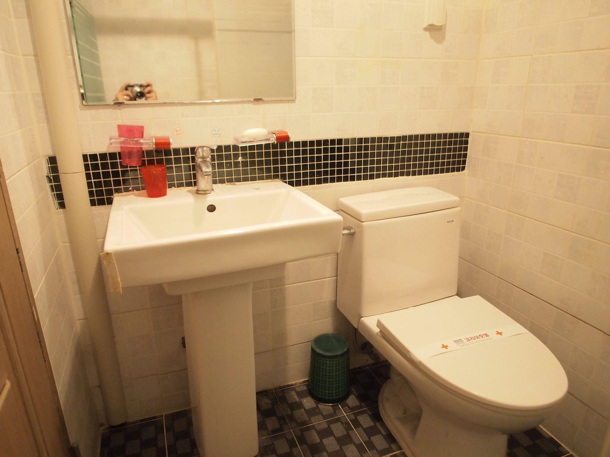 Hostel J Stay Seul Zewnętrze zdjęcie