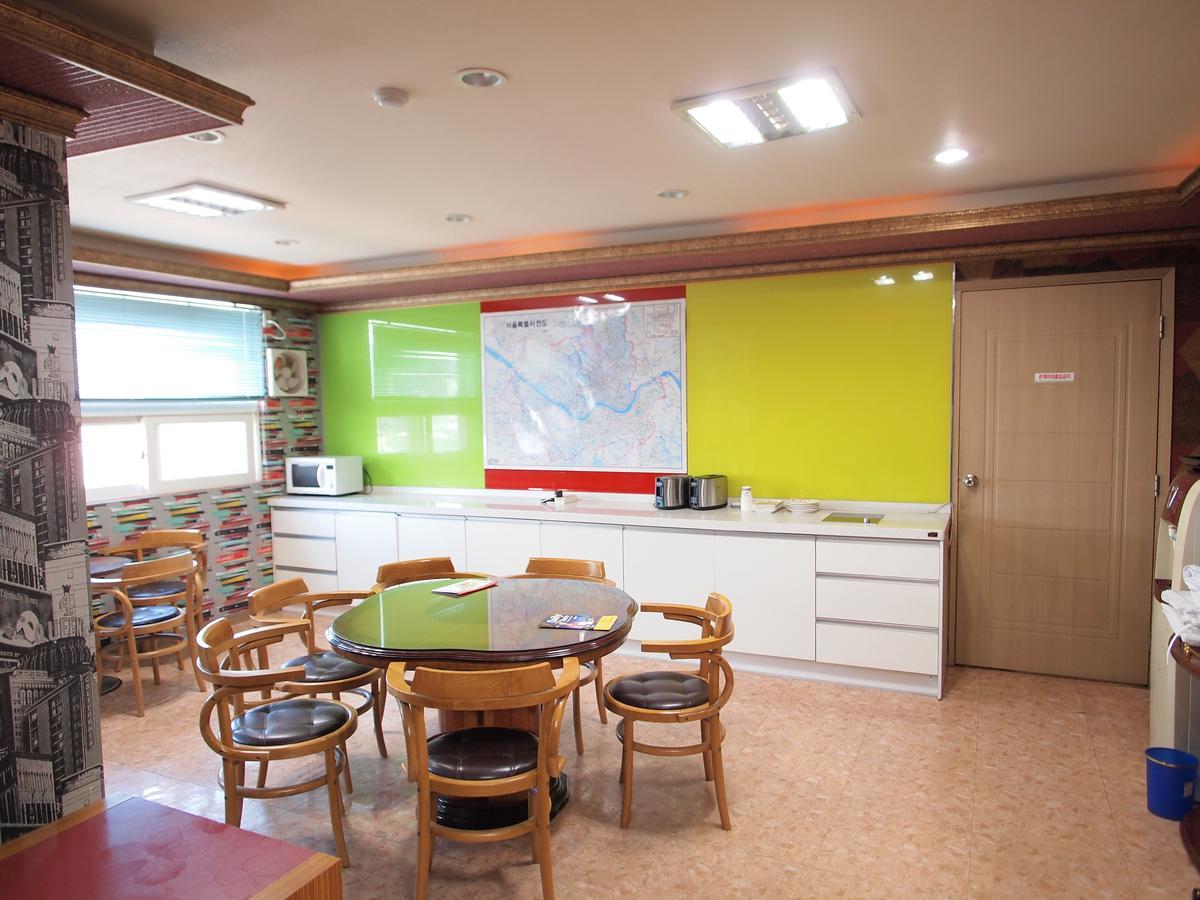 Hostel J Stay Seul Zewnętrze zdjęcie